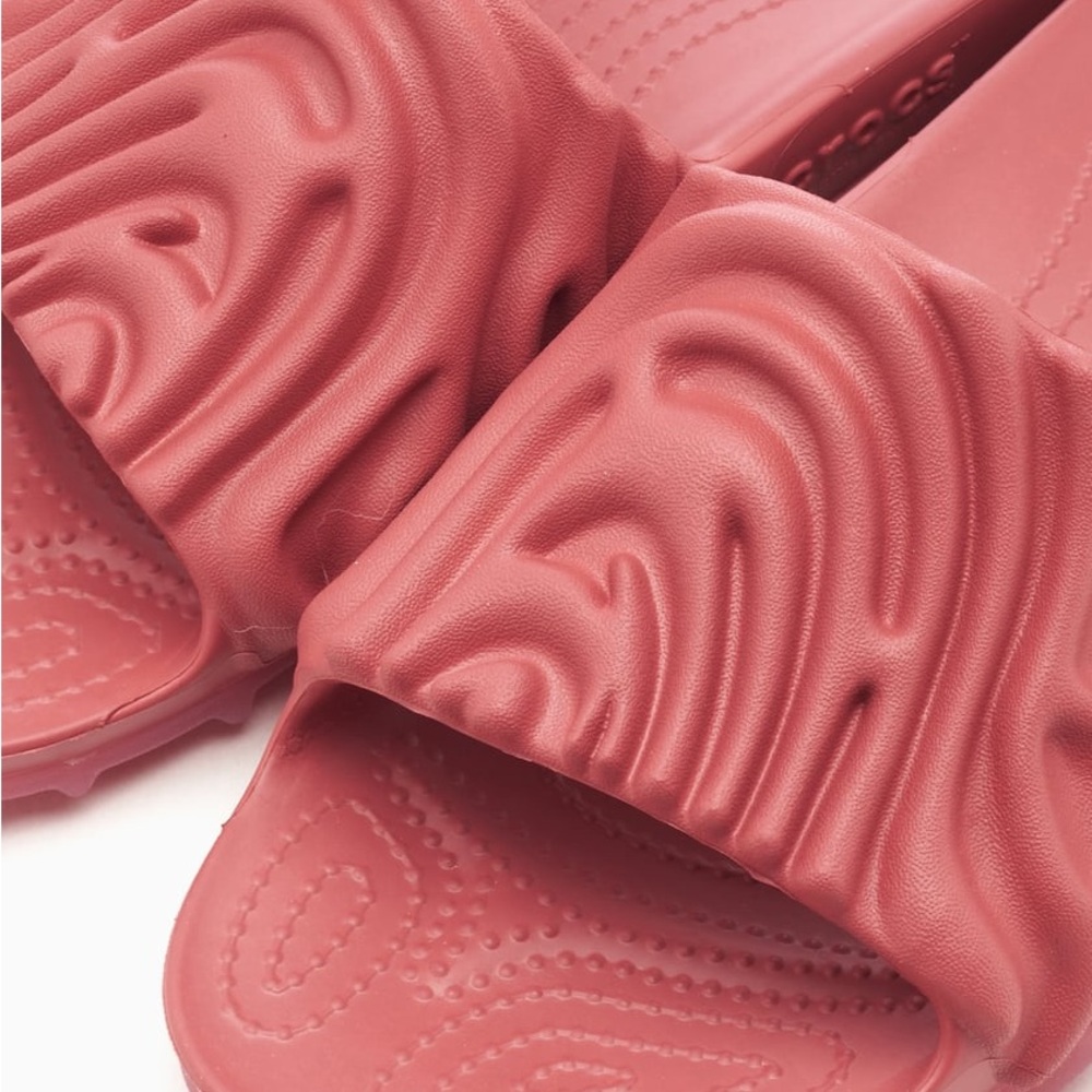 NWT CROCS Salehe Bembury x Pollex Slide 'Guppy' pink size 10 - Picture 2 of 9